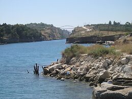 Kanakaris Apartments