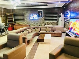 Eterno Hotels Limited