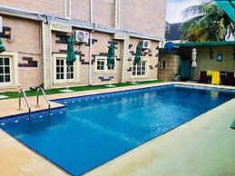 Eterno Hotels Limited