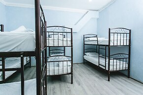 Sherlock Holmes Hostel Baku