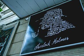 Sherlock Holmes Hostel Baku