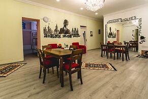 Sherlock Holmes Hostel Baku