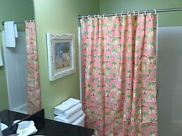 Lighthouse Unit 606 2 Bedroom Condo by Redawning