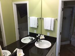 Lighthouse Unit 606 2 Bedroom Condo by Redawning