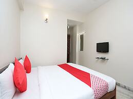 OYO 14577 Vijay Palace