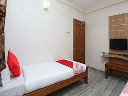 OYO 14577 Vijay Palace