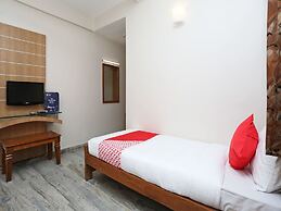 OYO 14577 Vijay Palace