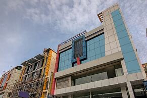 OYO 14669 Mayur's Residency