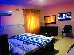 Feligold Royal Hotel Benin