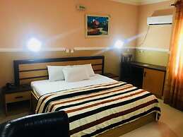 Feligold Royal Hotel Benin