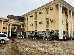 Feligold Royal Hotel Benin