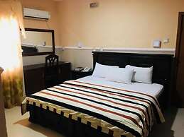 Feligold Royal Hotel Benin