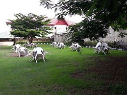 Filbon Hotel & Gardens