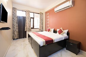 OYO 18278 Kanchan Stays