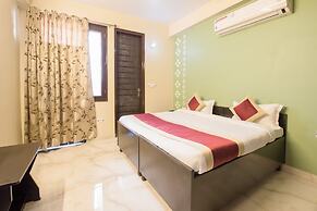 OYO 18278 Kanchan Stays