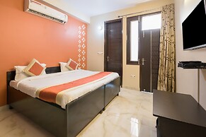 OYO 18278 Kanchan Stays