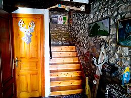 SURFtoLIVE House - Hostel