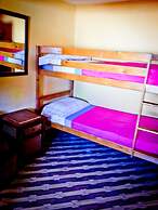 SURFtoLIVE House - Hostel