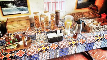 SURFtoLIVE House - Hostel