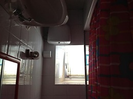 SURFtoLIVE House - Hostel