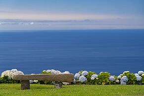 Quinta Inácia by Our Madeira