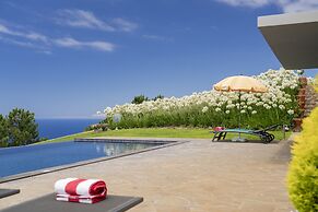 Quinta Inácia by Our Madeira