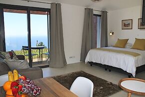 Quinta Inácia by Our Madeira