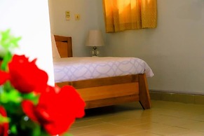 Complexe Hôtelier Food And Business