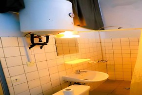 Complexe Hôtelier Food And Business