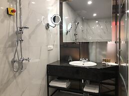 Elle Boutique Hotel