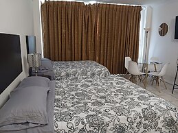 Casablanca Miami Beach