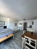 Casablanca Miami Beach