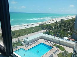 Casablanca Miami Beach