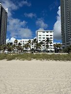 Casablanca Miami Beach
