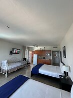 Casablanca Miami Beach