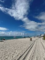 Casablanca Miami Beach