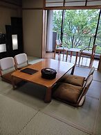 Sushi Auberge Gorasaryo