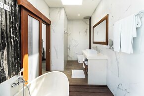 The Daha Luxury Villas