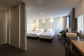 No.25 Signature Hotel Daechung