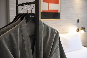 No.25 Signature Hotel Daechung