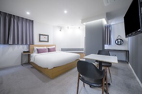 No.25 Signature Hotel Daechung