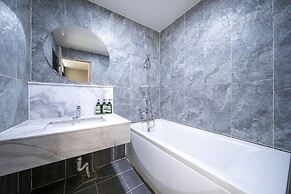 No.25 Signature Hotel Daechung