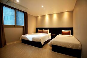 No.25 Signature Hotel Daechung