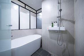 No.25 Signature Hotel Daechung