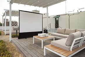 No.25 Signature Hotel Daechung