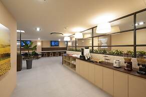 No.25 Signature Hotel Daechung