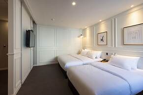 No.25 Signature Hotel Daechung