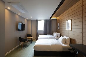 No.25 Signature Hotel Daechung