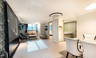 No.25 Signature Hotel Daechung