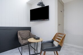 No.25 Signature Hotel Daechung